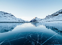 中国选手温瑞博战胜张本智和，晋级WTT重庆冠军赛男单决赛